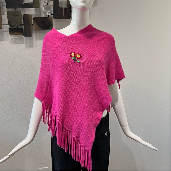 Womens V Neck Slub Knitted Poncho Shrug One Size Embroidered & Fringed - Picture 9 of 11